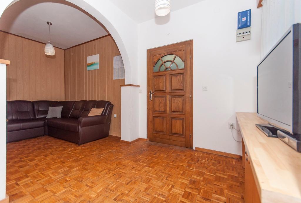 Holiday Home Villa Marin Stanici エクステリア 写真