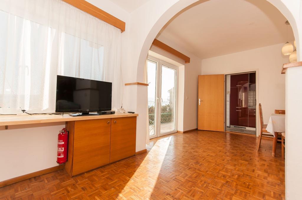 Holiday Home Villa Marin Stanici エクステリア 写真